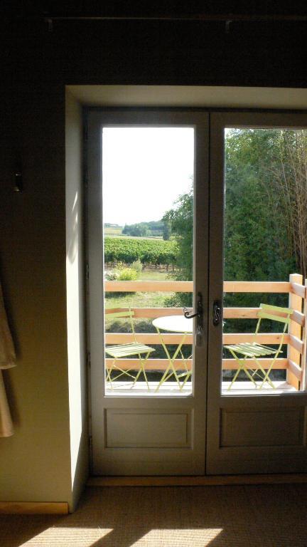 Hotel Les Foucauds Saint-Quentin-de-Caplong Zimmer foto